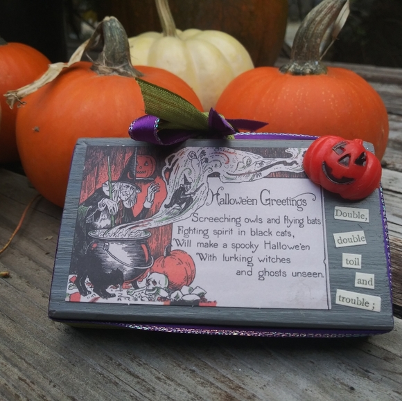 *SOLD* Handmade Halloween Upcycled Grey Pumpkin Decor - Picture 1 of 6